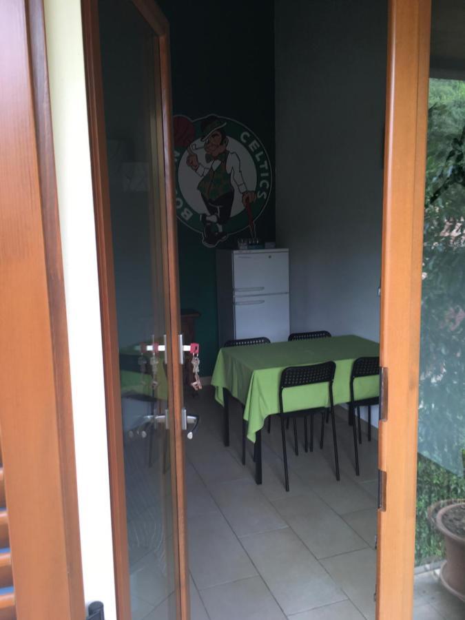 Il Ponte Vecchio Bed & Breakfast Gaiola Bagian luar foto